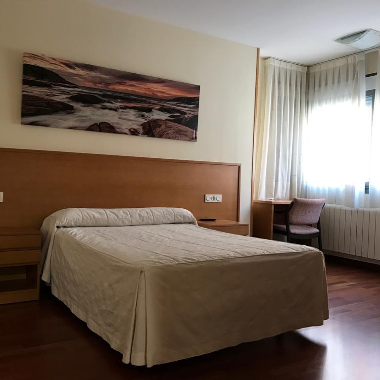 Hostal El Poligono Замора Екстериор снимка