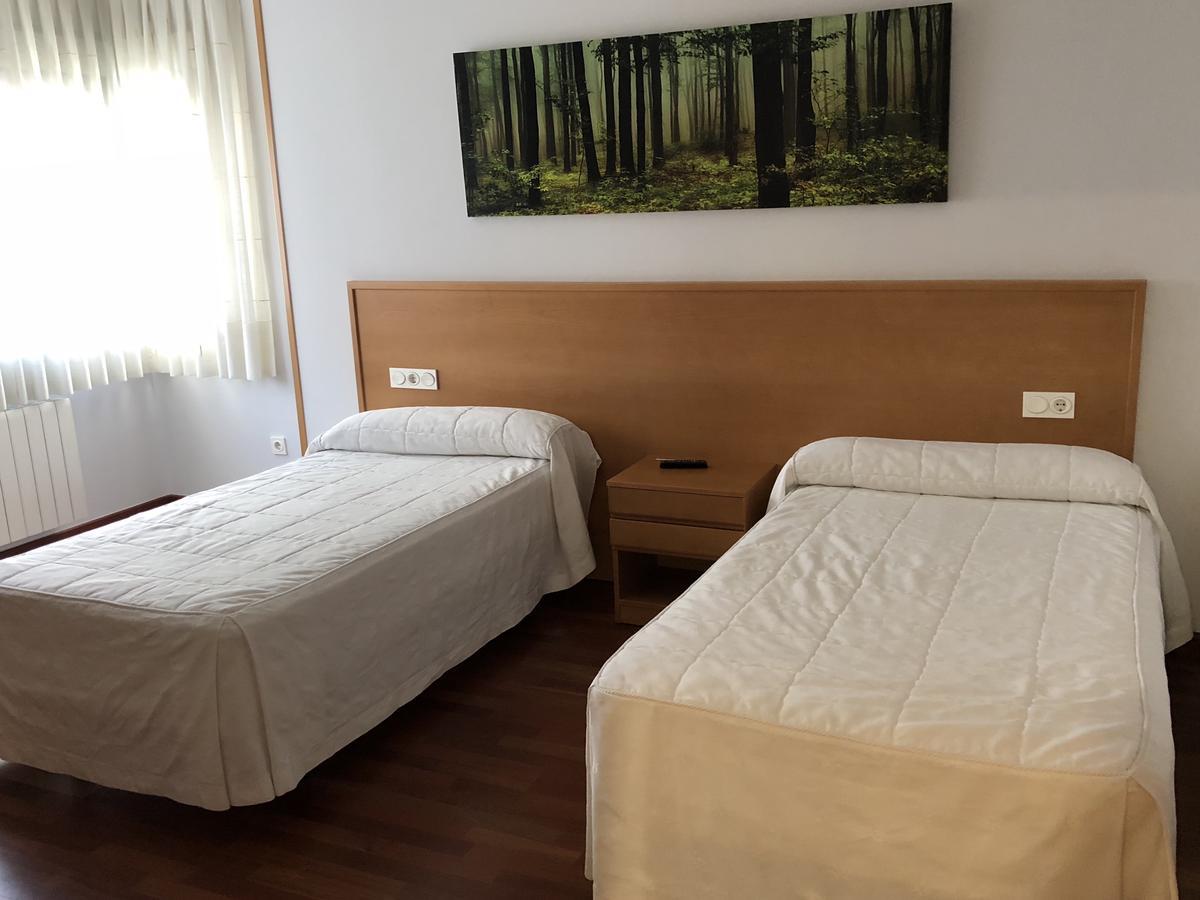 Hostal El Poligono Замора Екстериор снимка